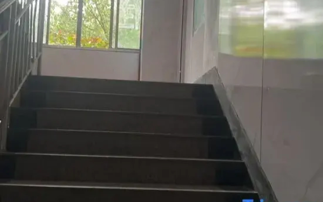 Paojiang Hostel