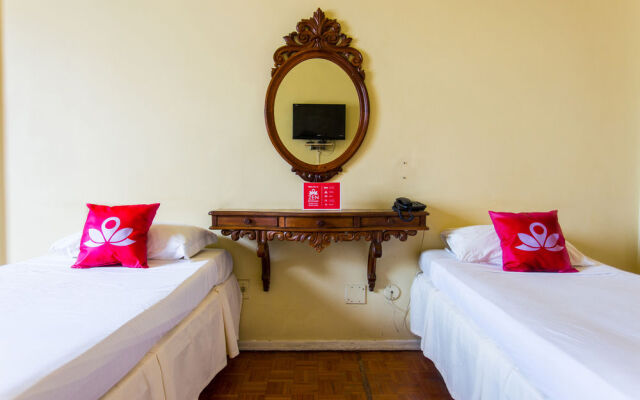 Zen Rooms Domingos Ferreira