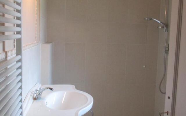 Acerona di Francesco Bologna