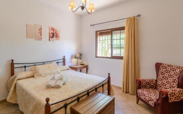 Casa Zuni Loja by Ruralidays