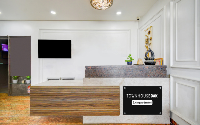 Townhouse Oak Shri Jagannath Temple Formerly Sai Thrishul Grand