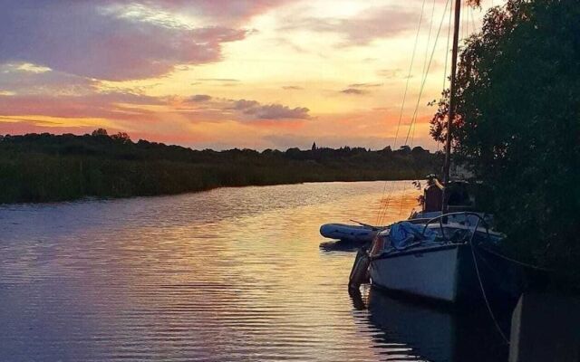 Sutton Staithe Hotel