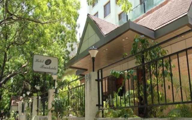 Hotel Brookside