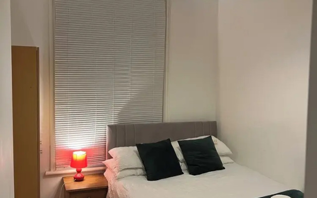 The Coral Guest House Fratton