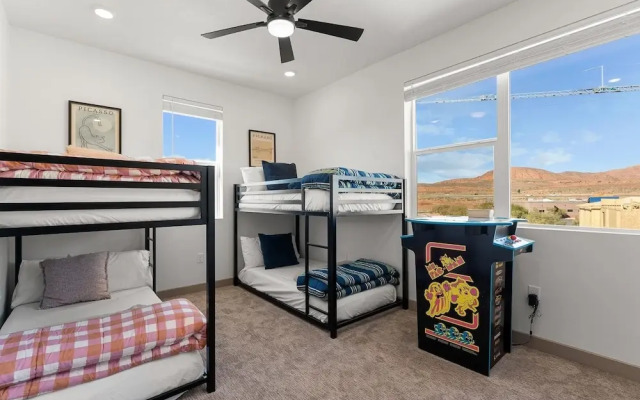 Sweet Retreat 3 Bedroom Condo