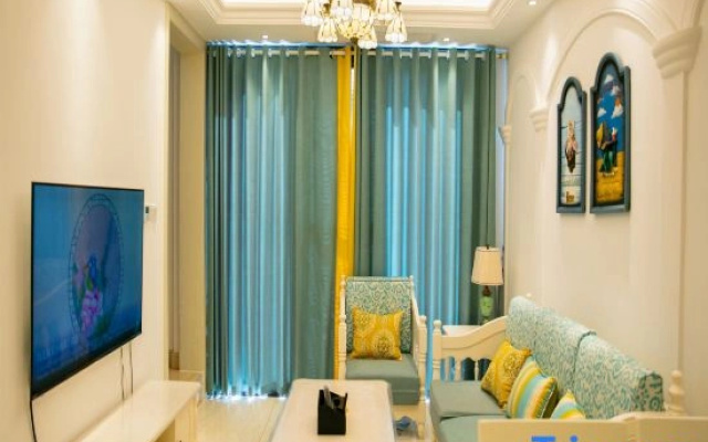 Qinxin Yinyi beach swimming pool villa (Sanya Bay store)