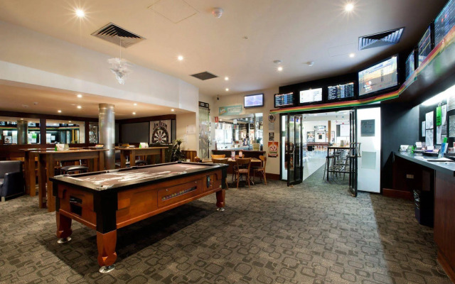Nightcap at Playford Tavern