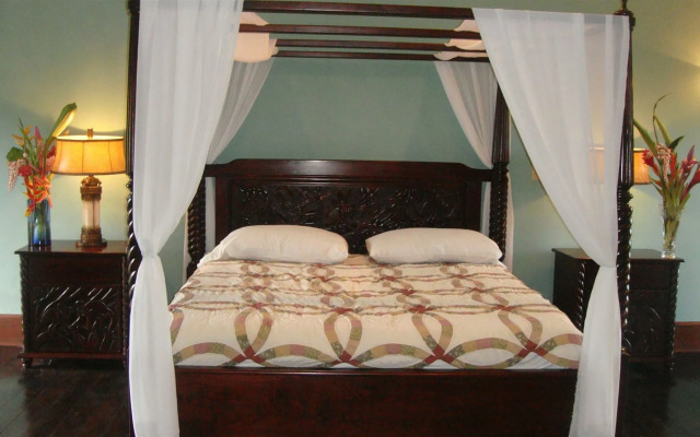Mahogany Hall Boutique Resort