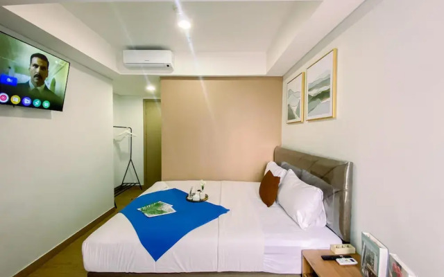 Great Location and Tranquil 1BR at Gold Coast PIK Apartment