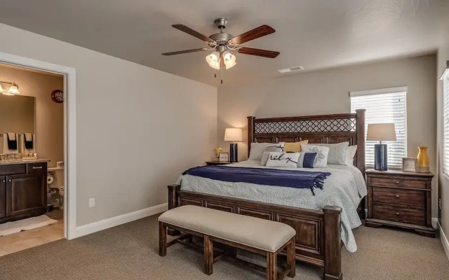 Desert Edge 3 Bedroom Townhouse by RedAwning