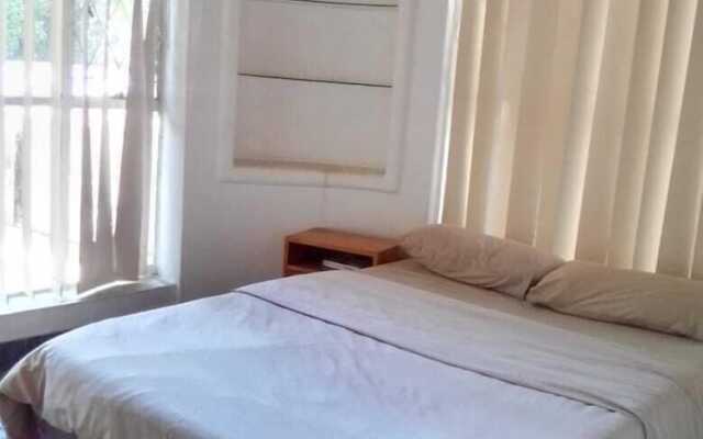 Rosebank Boarding Hostel