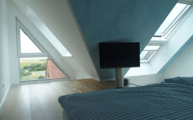 Lutje Sandbank Modern Retreat