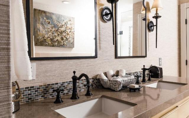 The Chateau at Lake La Quinta