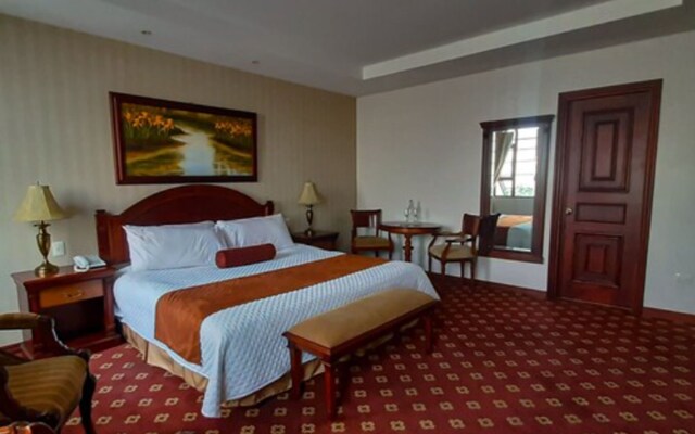 Grand Victoria Boutique Hotel