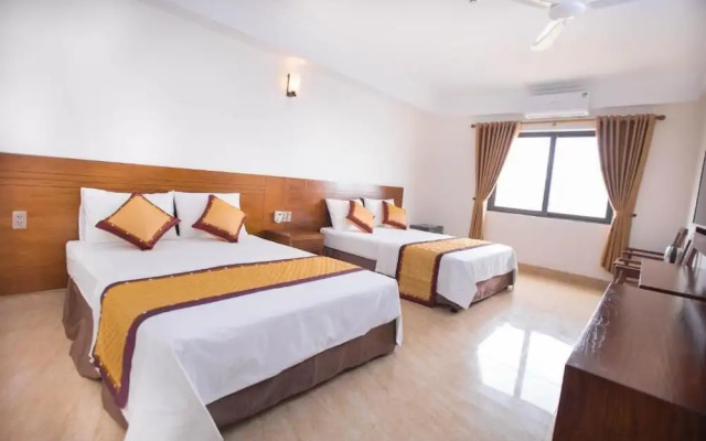 Tu Phuong Hotel TH by Bay Luxury