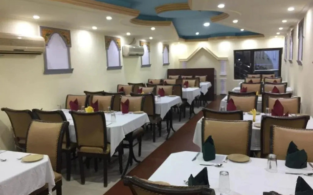 Hotel Gk Palace