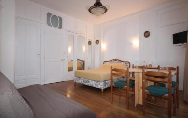 Appartement Mont-Dore, 1 pièce, 4 personnes - FR-1-608-60