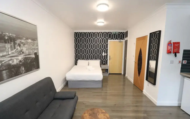 VR Apartments