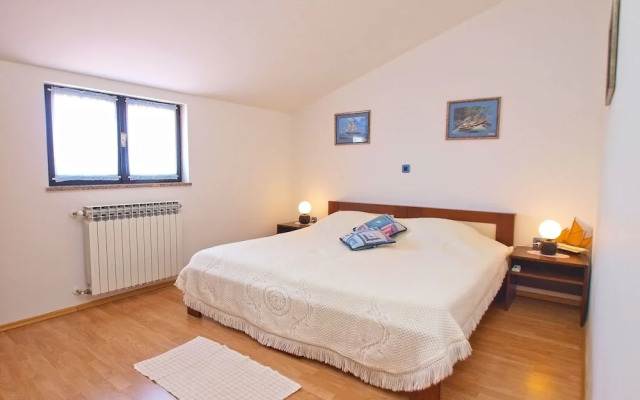 Apartment 1334