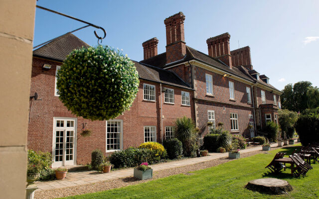 Mercure Shrewsbury Albrighton Hall Hotel & Spa