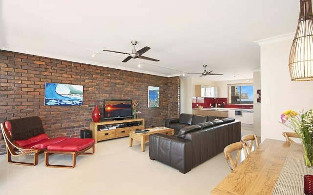 Pacific Tower Penthouse – Guest Rooms – Ballina