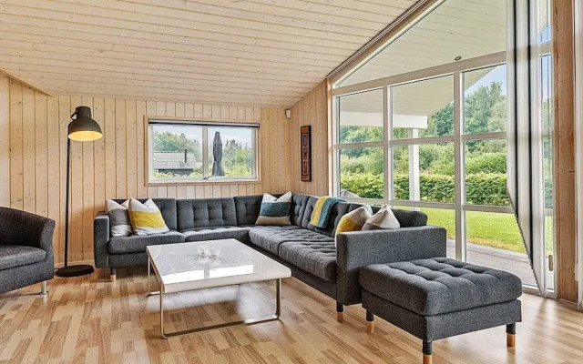 8 Person Holiday Home in Ansager