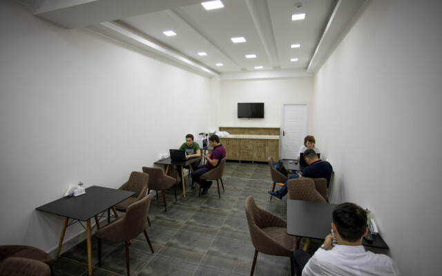 Art Rakat Hotels