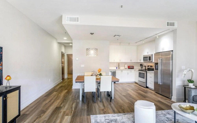 New Renovated Condo in the Heart of NOLA
