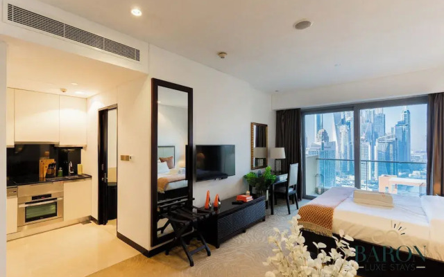 Spectacular Suite JW Marriott Marina
