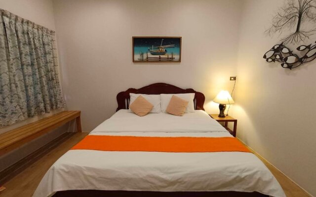 Baanchansamut Homestay