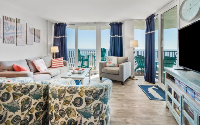 Palms Resort by Elliott Beach Rentals