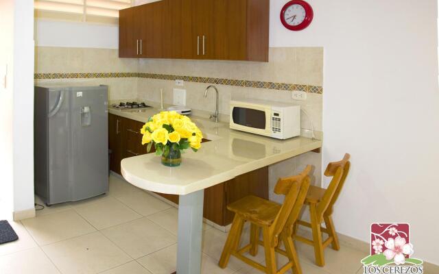 Apartahotel Los Cerezos