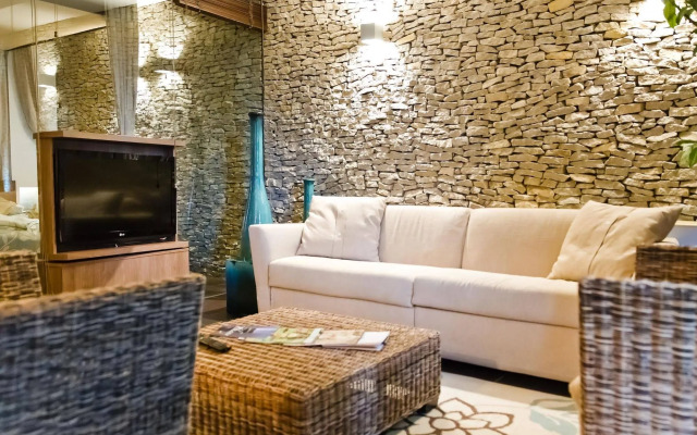 Echo Residence All Suite Hotel