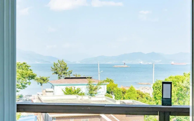 Yeosu Moranggee Pension
