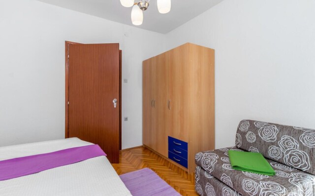 Beautiful Apartment in Selce With Wifi and 2 Bedrooms