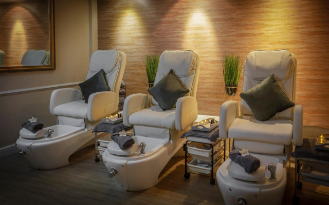 Dunston Hall Hotel, Spa and Golf Resort