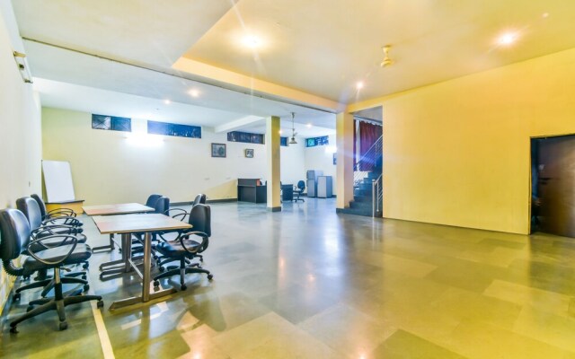 Hotel Chirag Inn
