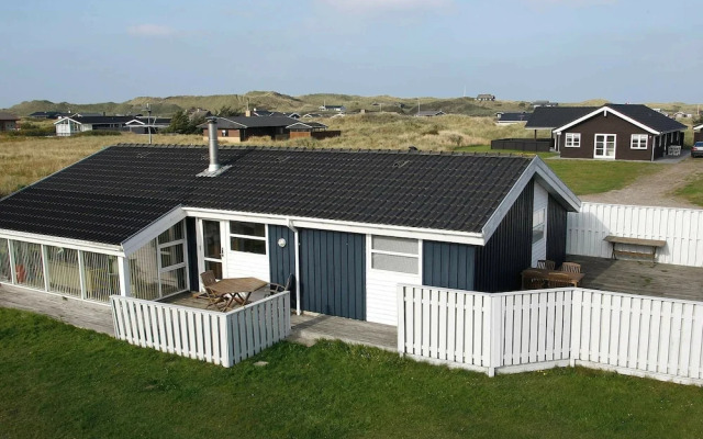 6 Person Holiday Home in Lokken-by Traum