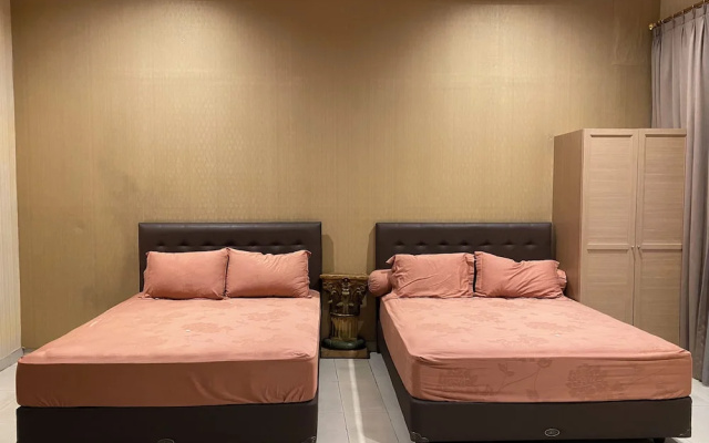 Aldeoz Villa Ndalem Marwatan Solo – Guest Rooms – Surakarta