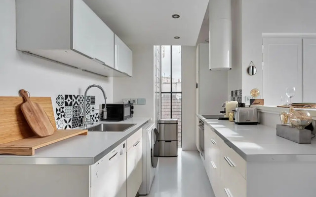 Charming Duplex Center of Paris-montorgueil