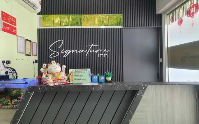 OYO 91053 Signature Inn Miri