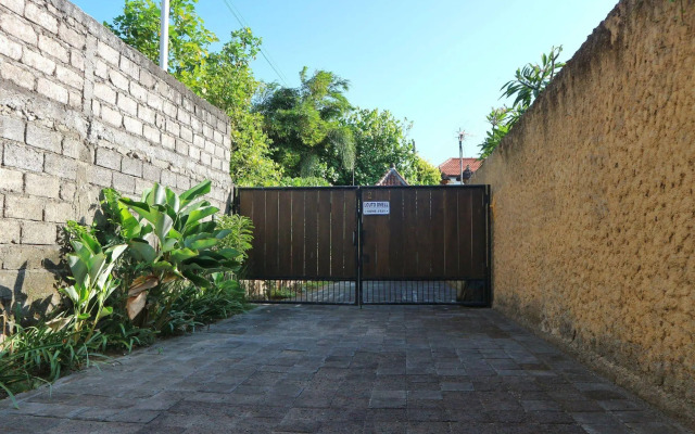 Louto Dmell Guesthouse