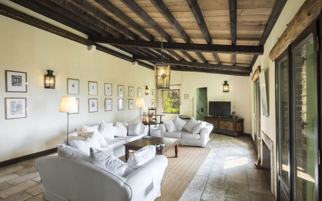 Villa Manavra