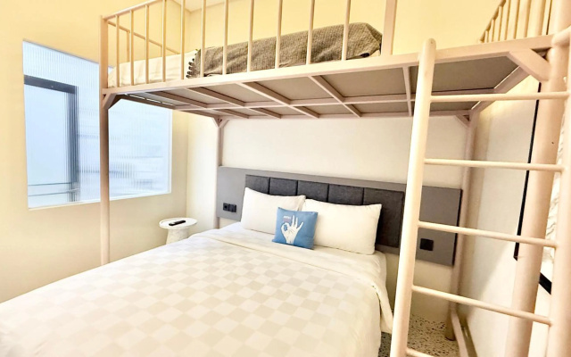 Hotel With OK