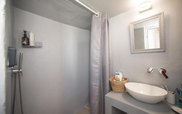 Amazing Maisonette with Roof Garden  BBQ