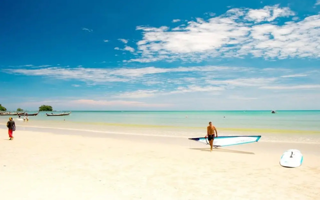Safari 39sqm 1br Apartment Pool Walk to Naiyang Beach