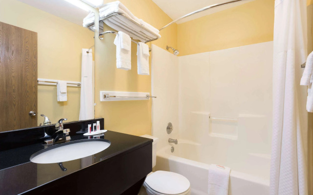 Days Inn by Wyndham Chincoteague Island