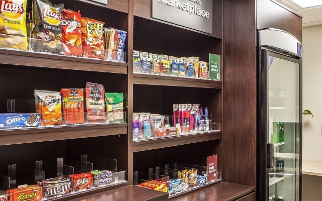 Comfort Suites Cedar Falls