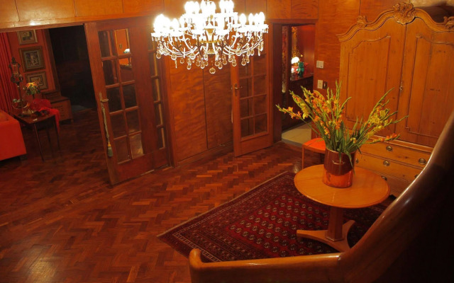 Northcliff Manor Guest House