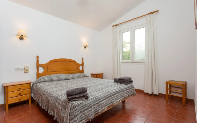Villa Calitja Dos Large Private Pool Walk to Beach Wifi Car Not Required - 2557 - Villas_and_Bungalows in Ciudadela de Menorca - Photo 4